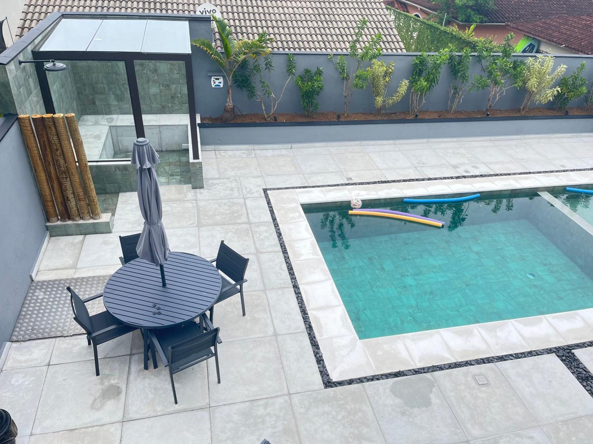 Palulu Flat: Comfort With Pool, Sauna, And Service *