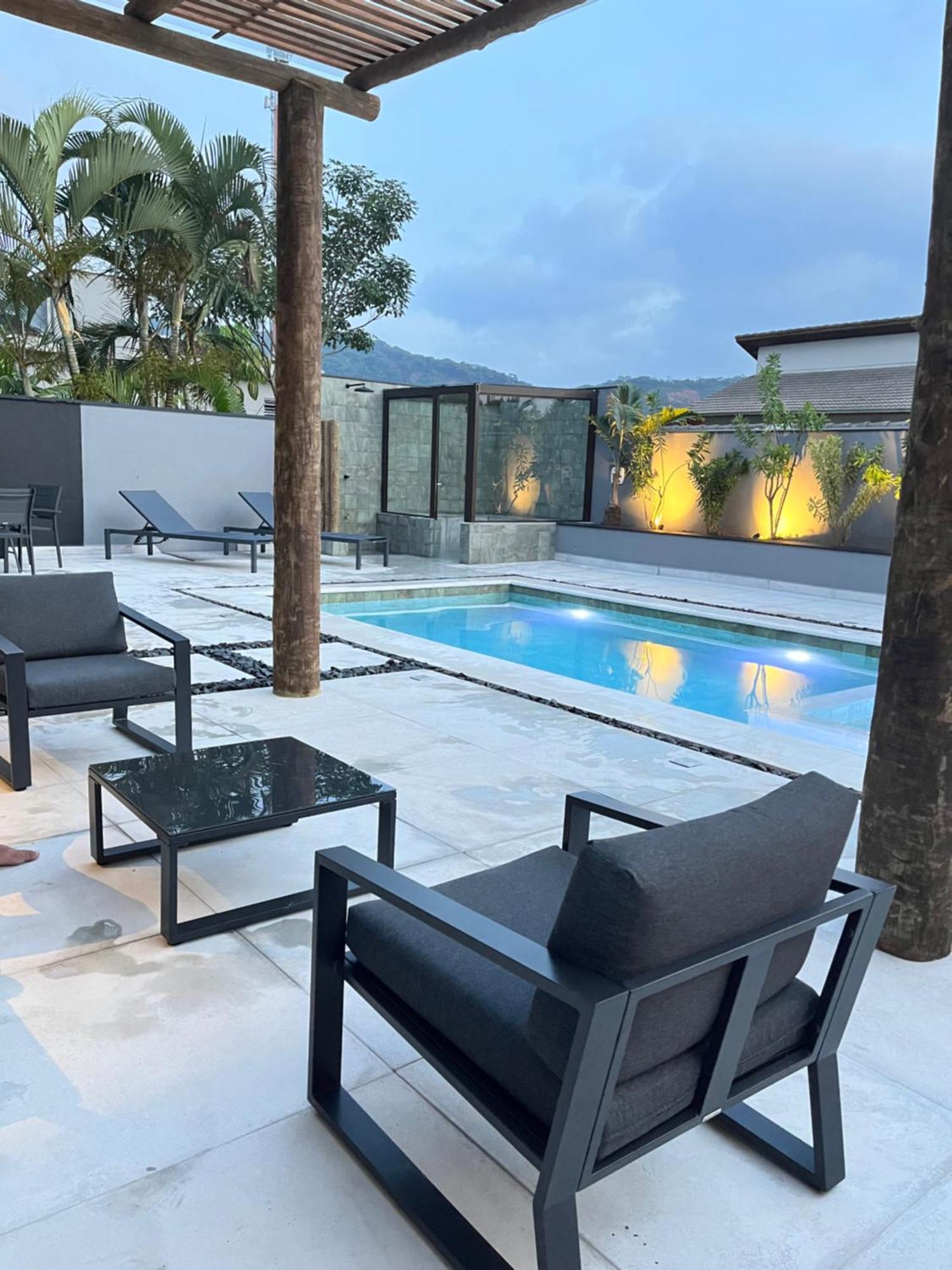 Palulu Flat: Comfort With Pool, Sauna, And Service Apartment *